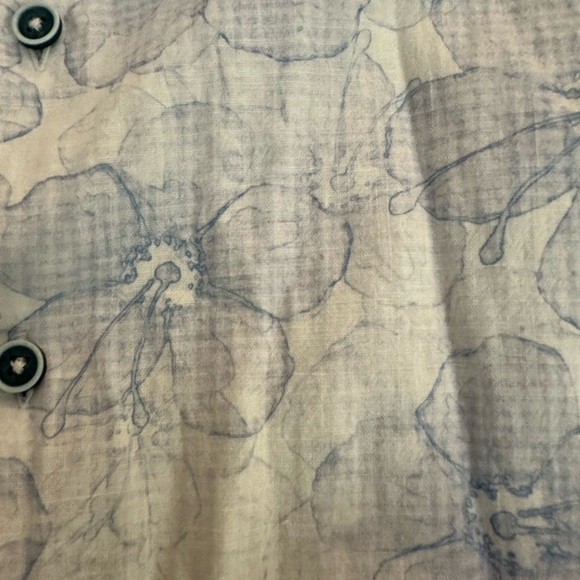 Robert Graham Blakely Linen Blend Floral Flip Cuff Button-up - Picture 3 of 8
